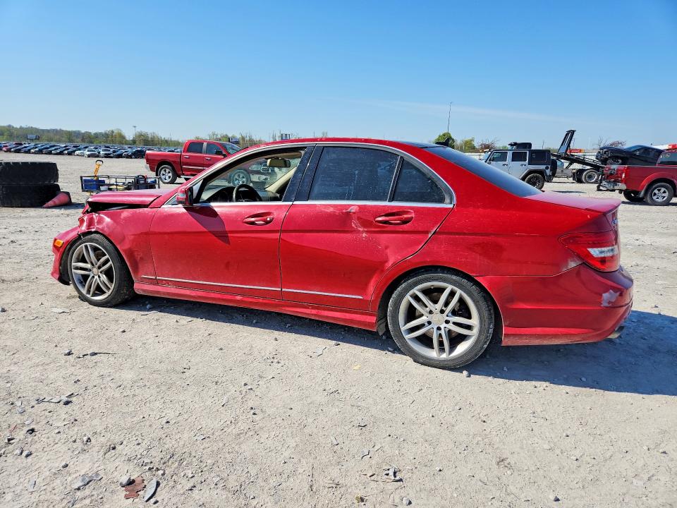 Продажа на аукционе авто 2013 Mercedes-benz C, vin: WDDGF8AB0DA885124, номер лота: 48774806
