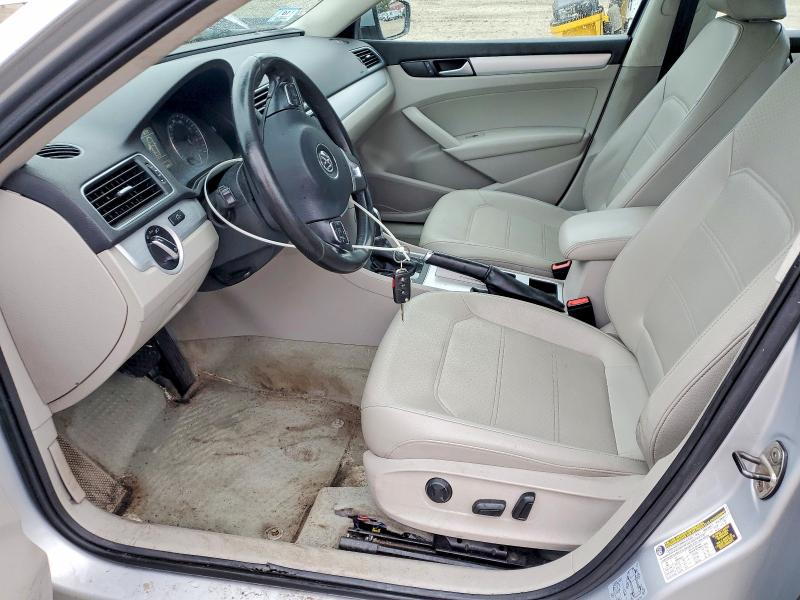 2012 Volkswagen Passat მანქანა იყიდება აუქციონზე, vin: 1VWBP7A38CC075387, აუქციონის ნომერი: 48093226