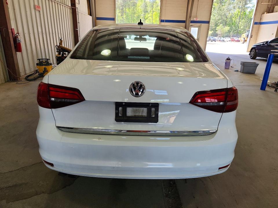 Продажа на аукционе авто 2017 Volkswagen Jetta, vin: 3VWL17AJ2HM303362, номер лота: 50702386