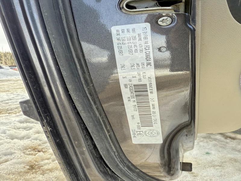 48161876 :رقم المزاد ، 2C4RDGBG5HR719292 vin ، 2017 Dodge Grand Caravan مزاد بيع