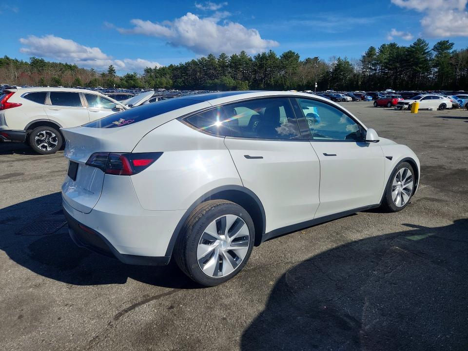 Продажа на аукционе авто 2021 Tesla Model Y, vin: 5YJYGDEE8MF195895, номер лота: 48630566