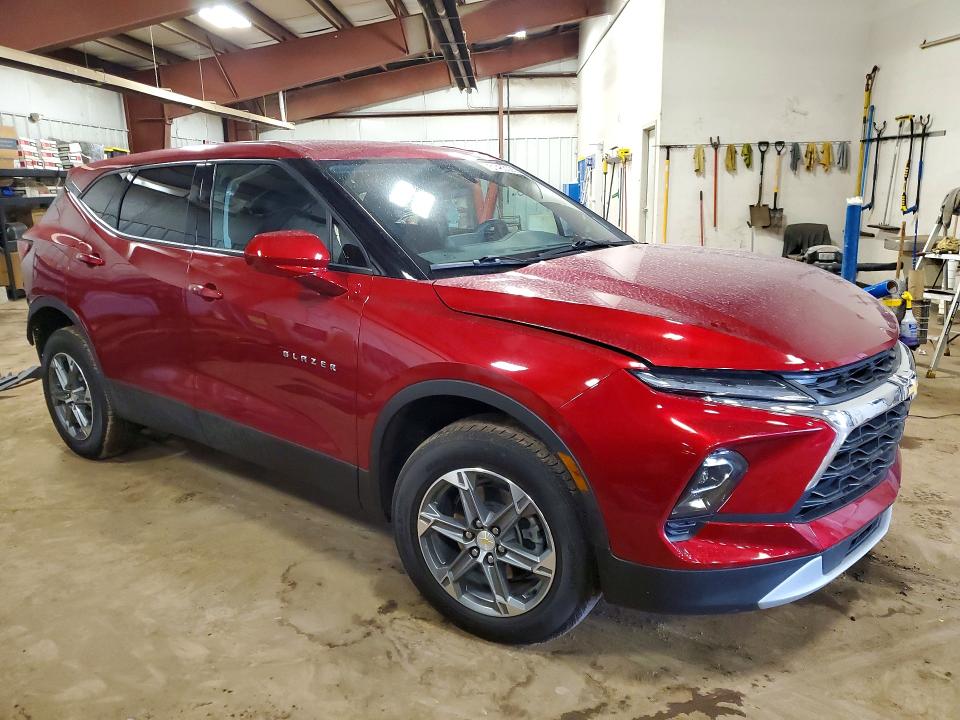 Продажа на аукционе авто 2023 Chevrolet Blazer, vin: 3GNKBHR47PS126227, номер лота: 51463026