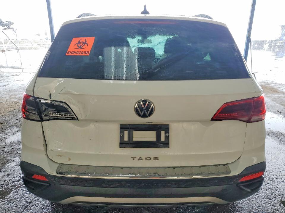 Продаж на аукціоні авто 2022 Volkswagen Taos, vin: 3VVDX7B27NM005206, номер лоту: 49819326
