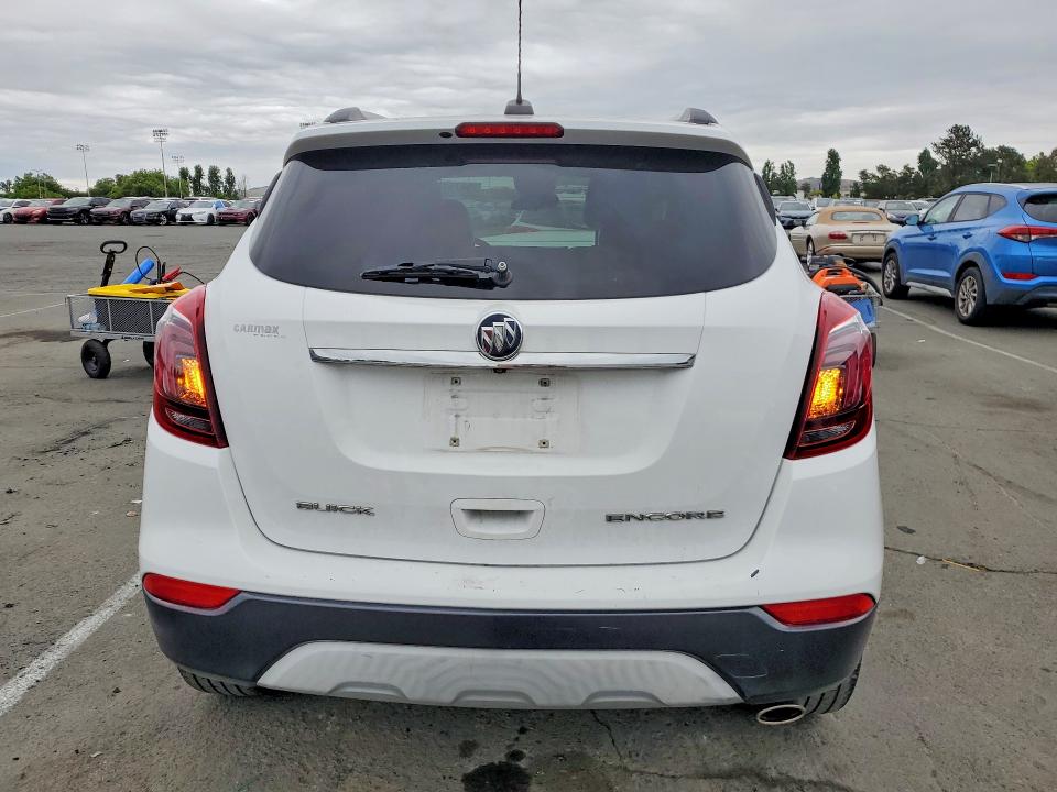 50752246 :رقم المزاد ، KL4CJASB1HB139532 vin ، 2017 Buick Encore مزاد بيع