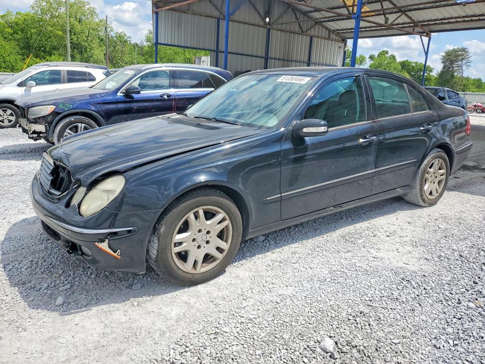 51350466 :رقم المزاد ، WDBUF26J95A760259 vin ، 2005 Mercedes-benz E مزاد بيع
