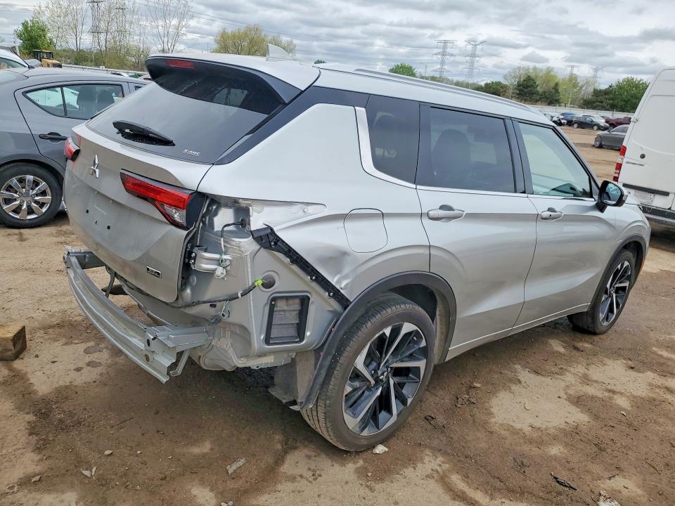50640236 :رقم المزاد ، JA4J4VA82NZ090274 vin ، 2022 Mitsubishi Outlander مزاد بيع