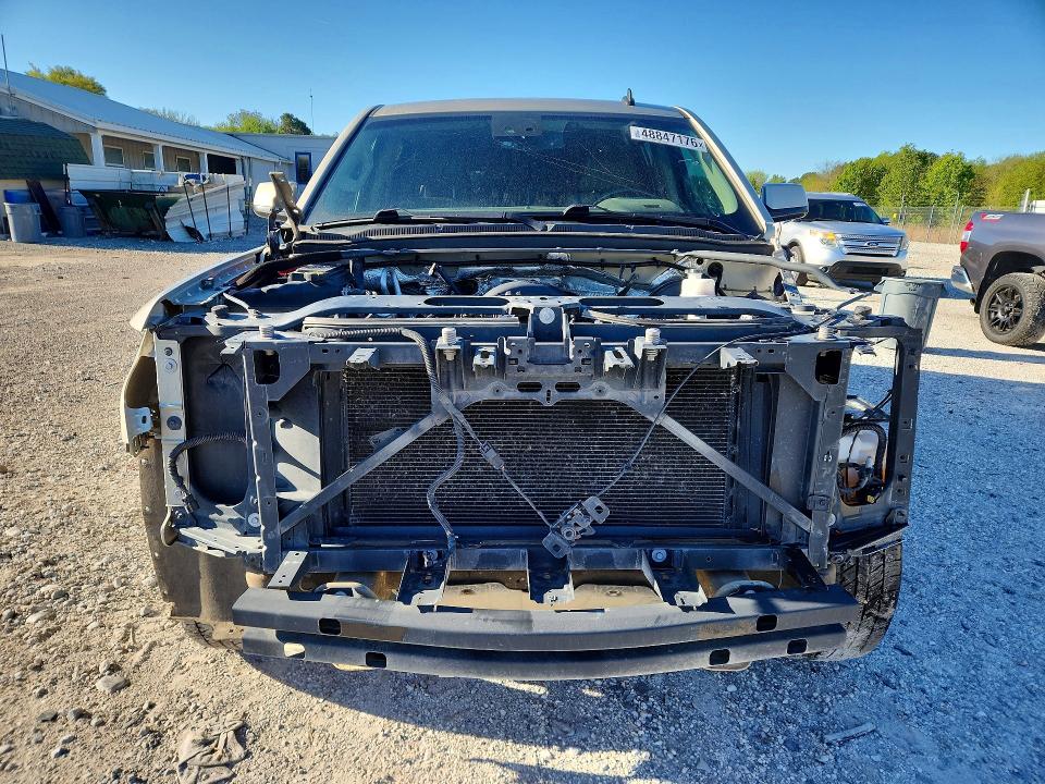 Auction sale of the 2015 Chevrolet Suburban, vin: 1GNSCJKC7FR263532, lot number: 48847176