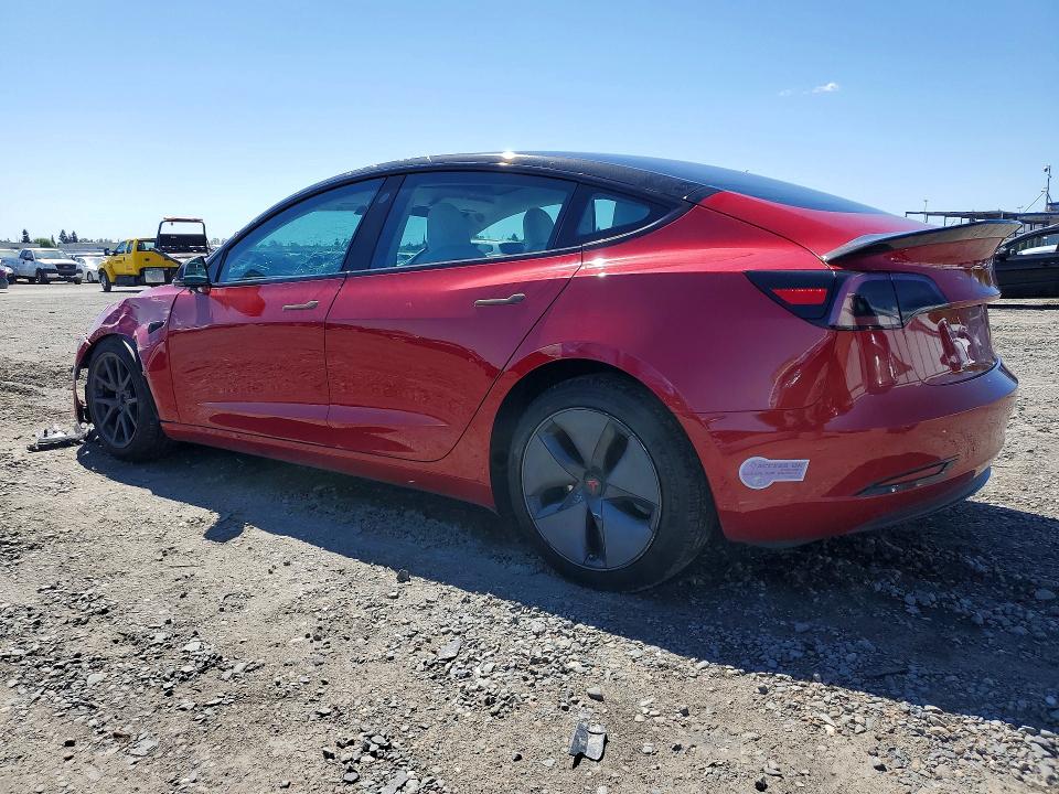 48473116 :رقم المزاد ، 5YJ3E1EBXJF096351 vin ، 2018 Tesla Model 3 مزاد بيع