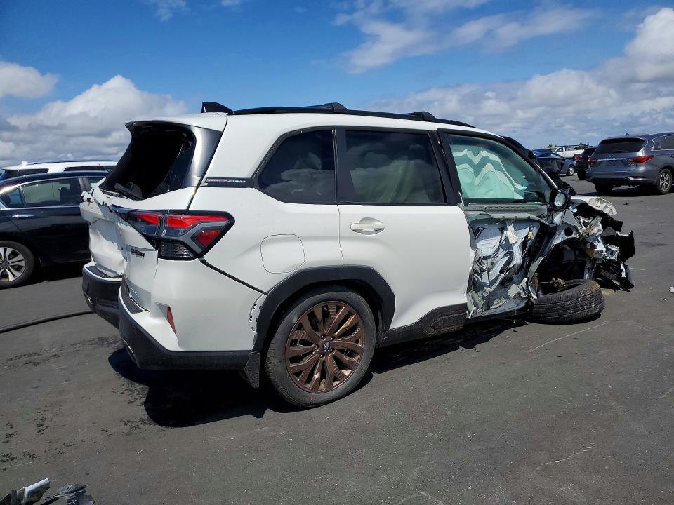 2026 Subaru Forester მანქანა იყიდება აუქციონზე, vin: 4S4SLDH67T3009406, აუქციონის ნომერი: 50745296