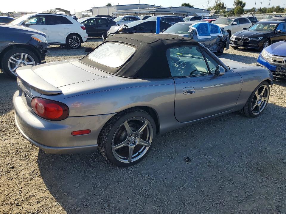 Продаж на аукціоні авто 2004 Mazda Mx-5 Miata, vin: JM1NB354740409387, номер лоту: 50357236