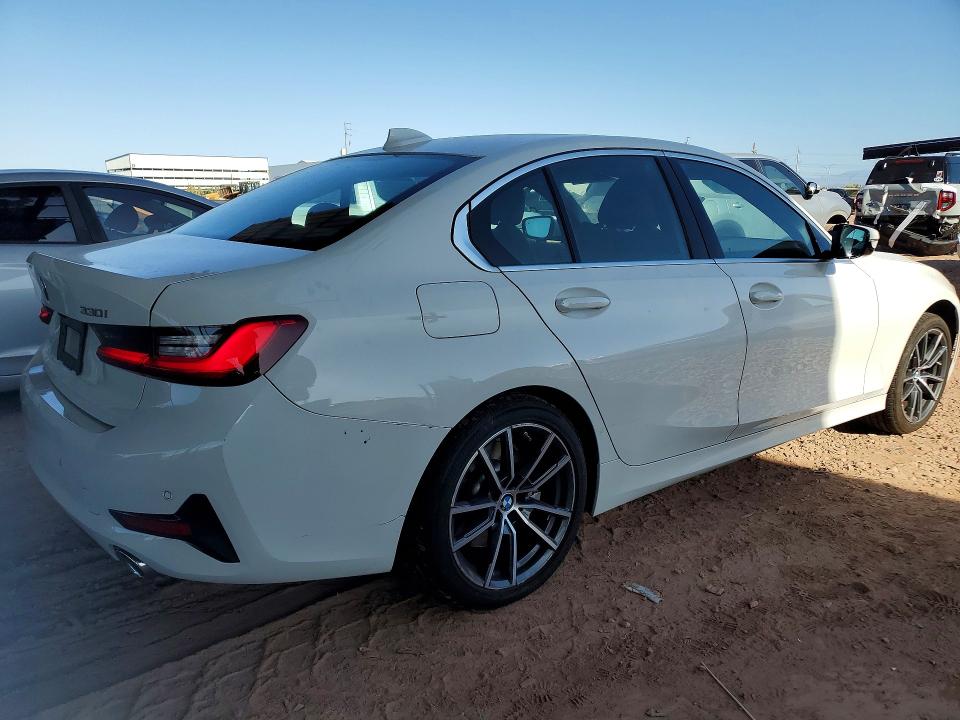 49977366 :رقم المزاد ، 3MW5R1J03L8B18521 vin ، 2020 Bmw 330i مزاد بيع