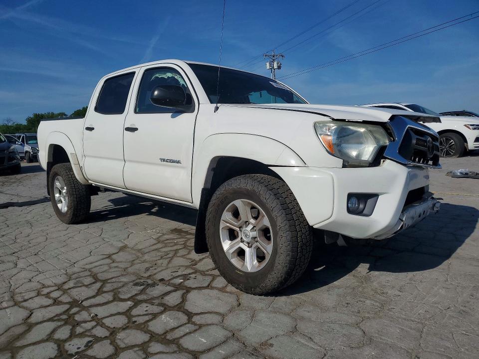 Продажа на аукционе авто 2015 Toyota Tacoma, vin: 5TFJU4GN1FX078997, номер лота: 50059696