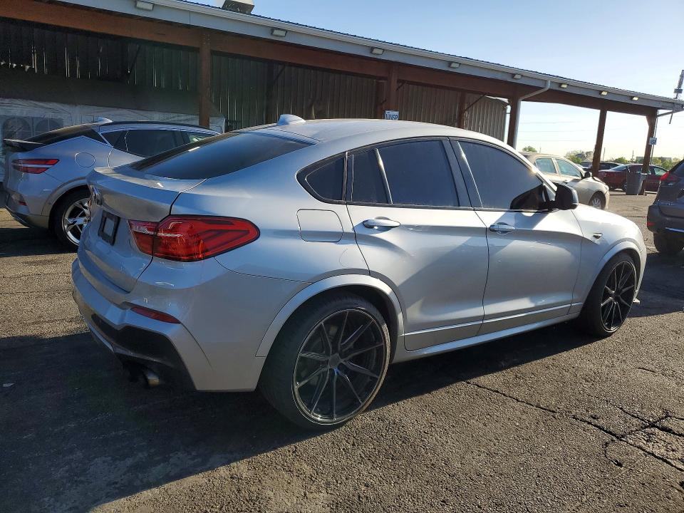 50515336 :رقم المزاد ، 5UXXW5C59F0E88800 vin ، 2015 Bmw X4 مزاد بيع