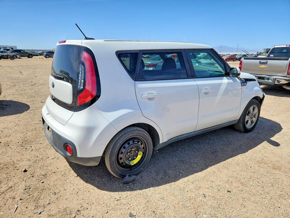 49920786 :رقم المزاد ، KNDJN2A21H7449353 vin ، 2017 Kia Soul مزاد بيع