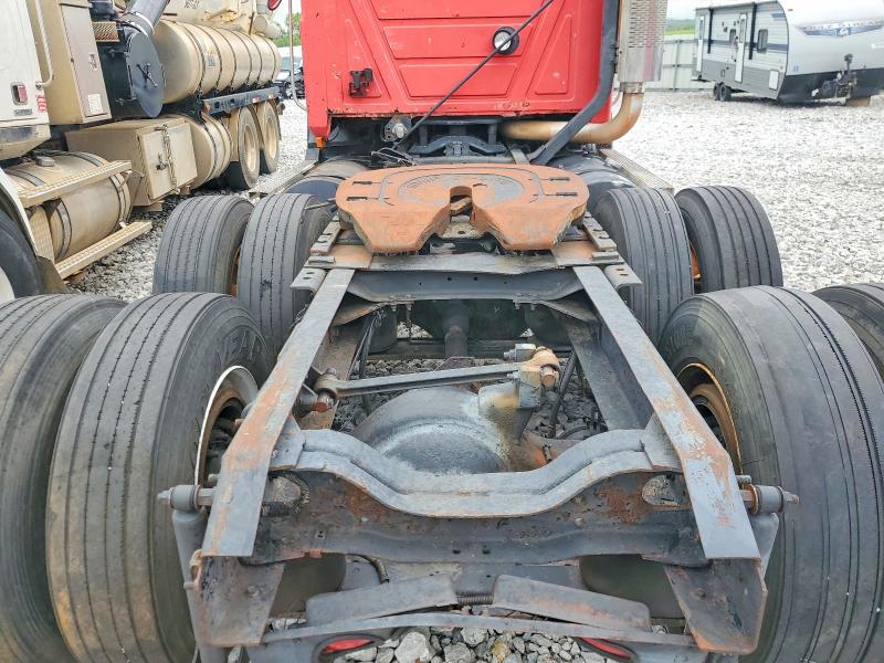 Продажа на аукционе авто 2001 Mack 600, vin: 1M1AA13Y11W138203, номер лота: 49038076