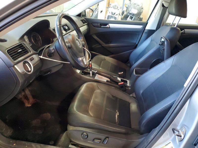 51189936 :رقم المزاد ، 1VWBP7A36CC048317 vin ، 2012 Volkswagen Passat مزاد بيع