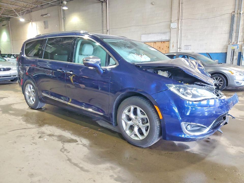 2019 Chrysler Pacifica მანქანა იყიდება აუქციონზე, vin: 2C4RC1GG0KR679039, აუქციონის ნომერი: 49013716