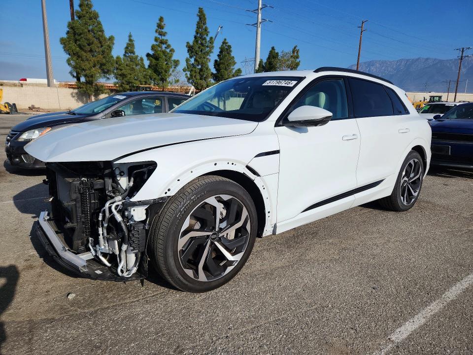 Продаж на аукціоні авто 2024 Audi Q8 E-tron, vin: WA15AAGE9RB048361, номер лоту: 51796746