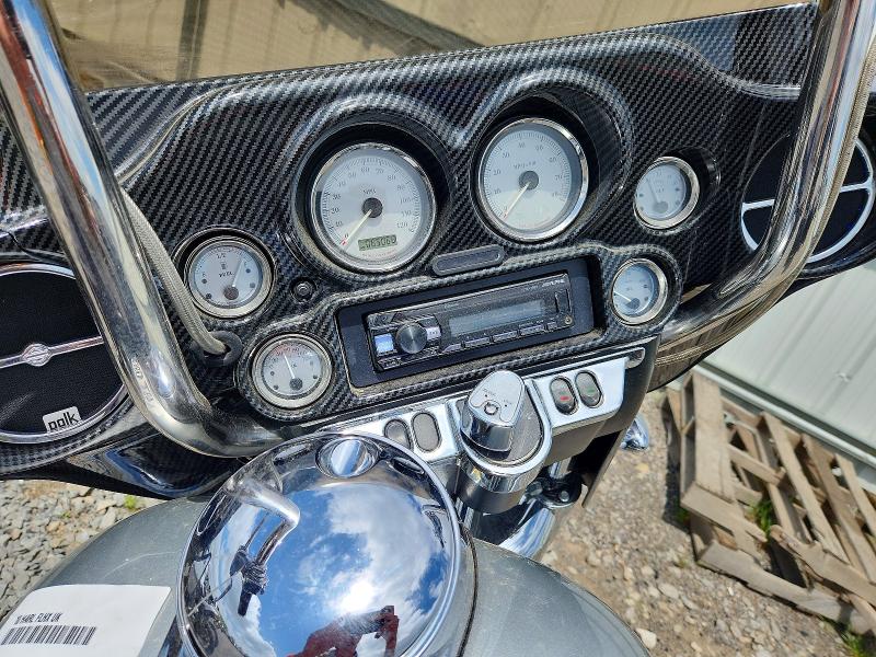 2010 Harley-davidson Flhx მანქანა იყიდება აუქციონზე, vin: 1HD1KB417AB601049, აუქციონის ნომერი: 49709676