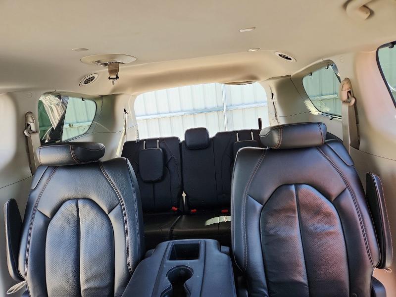48712206 :رقم المزاد ، 2C4RC1BG9JR246700 vin ، 2018 Chrysler Pacifica مزاد بيع