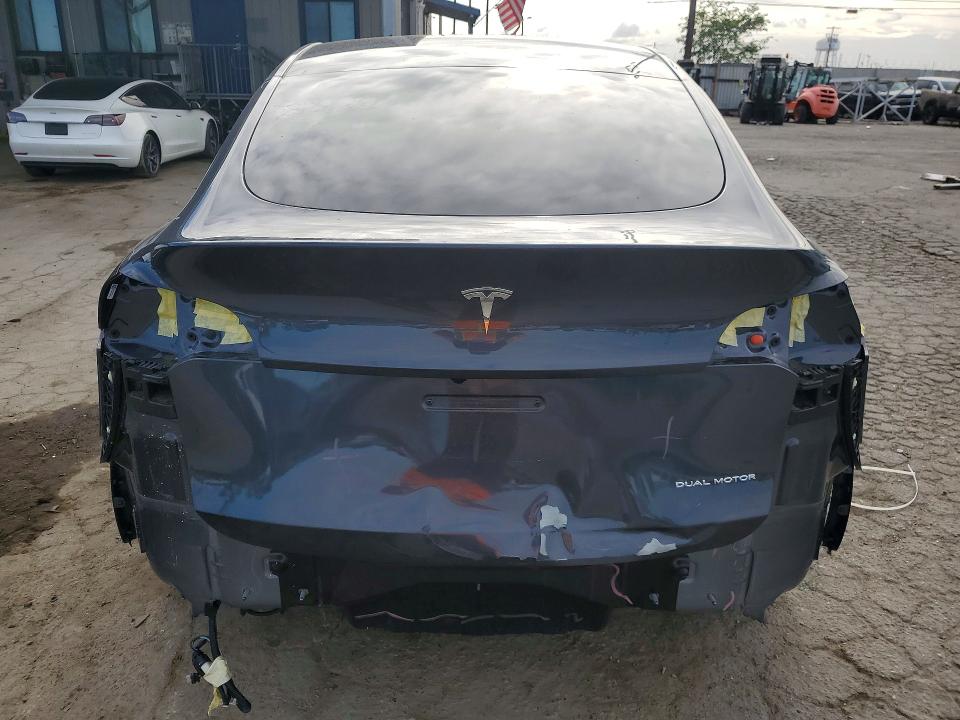 Продажа на аукционе авто 2024 Tesla Model Y, vin: 7SAYGDEE7RA268780, номер лота: 49020096