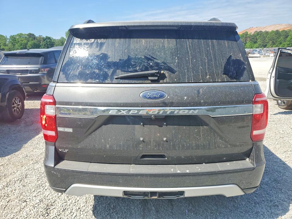 51061186 :رقم المزاد ، 1FMJU1HTXJEA06126 vin ، 2018 Ford Expedition مزاد بيع