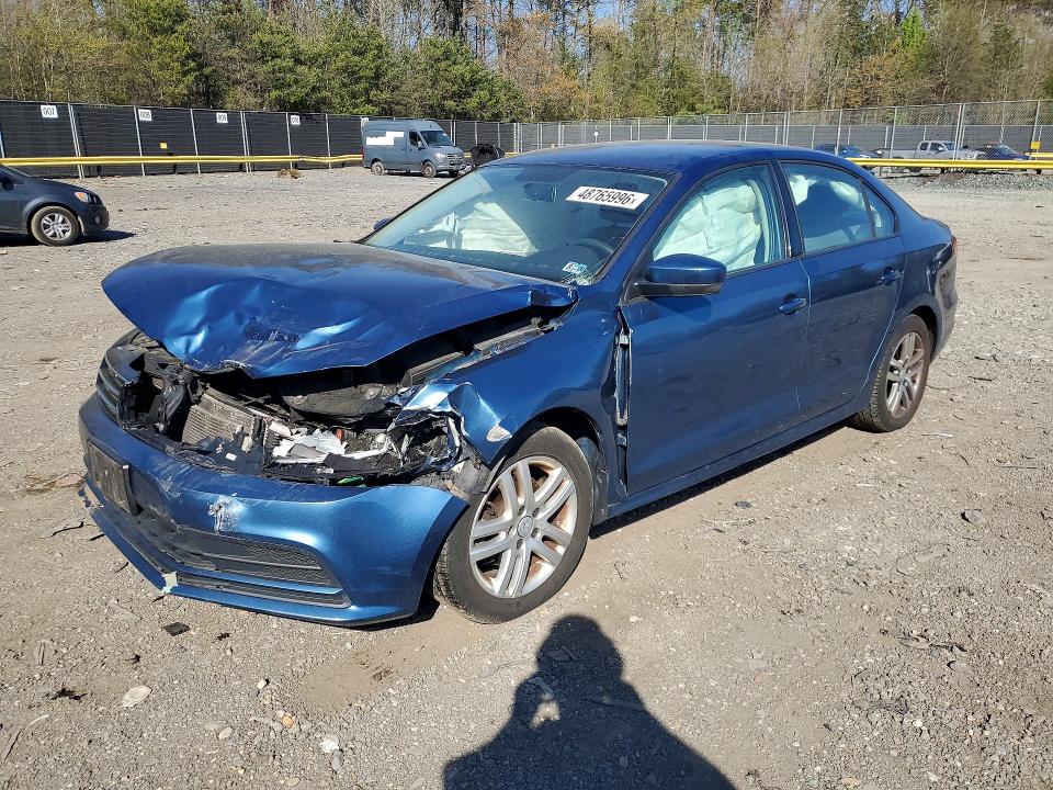 48765996 :رقم المزاد ، 3VW2B7AJ4JM247178 vin ، 2018 Volkswagen Jetta مزاد بيع