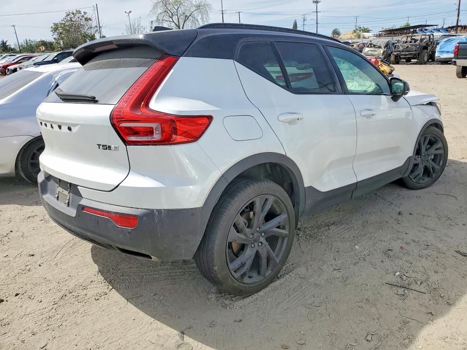 48114536 :رقم المزاد ، YV4162UM2K2130331 vin ، 2019 Volvo Xc40 مزاد بيع