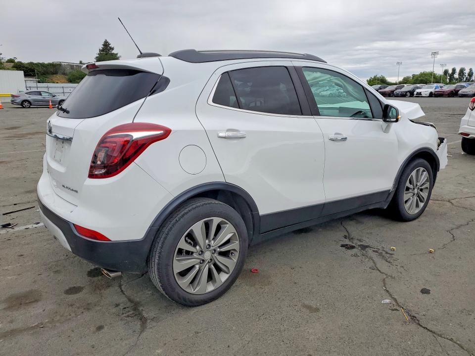 50752246 :رقم المزاد ، KL4CJASB1HB139532 vin ، 2017 Buick Encore مزاد بيع