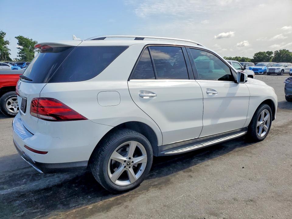 51491496 :رقم المزاد ، 4JGDA5JB5JB020998 vin ، 2018 Mercedes-benz Gle مزاد بيع