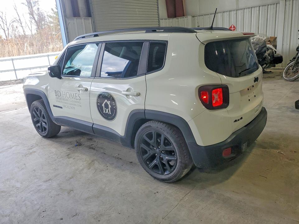 50126076 :رقم المزاد ، ZACNJDE18NPN81807 vin ، 2022 Jeep Renegade مزاد بيع