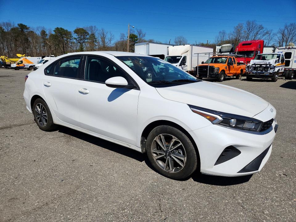 Продажа на аукционе авто 2023 Kia Forte, vin: 3KPF24AD0PE616327, номер лота: 48576476