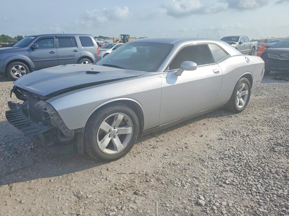 51326386 :رقم المزاد ، 2C3CDYAGXDH674822 vin ، 2013 Dodg Challenger مزاد بيع