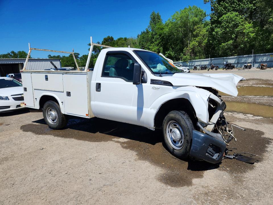 48827246 :رقم المزاد ، 1FTBF2A62BEA23369 vin ، 2011 Ford F250 مزاد بيع