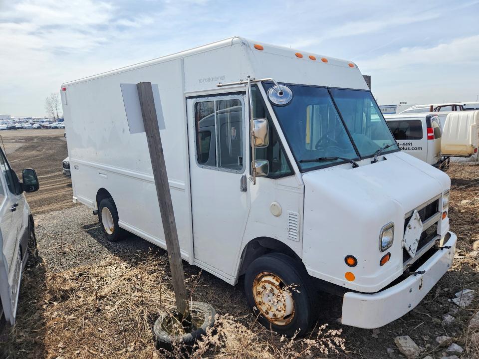 Продаж на аукціоні авто 2004 Freightliner Chassis, vin: 4UZAANBWX4CM71461, номер лоту: 77104665