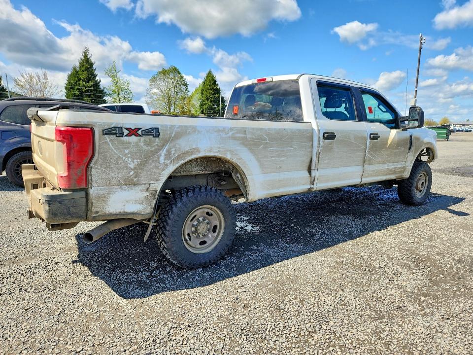 2018 Ford F250 მანქანა იყიდება აუქციონზე, vin: 1FT7W2B69JEB52597, აუქციონის ნომერი: 49753316