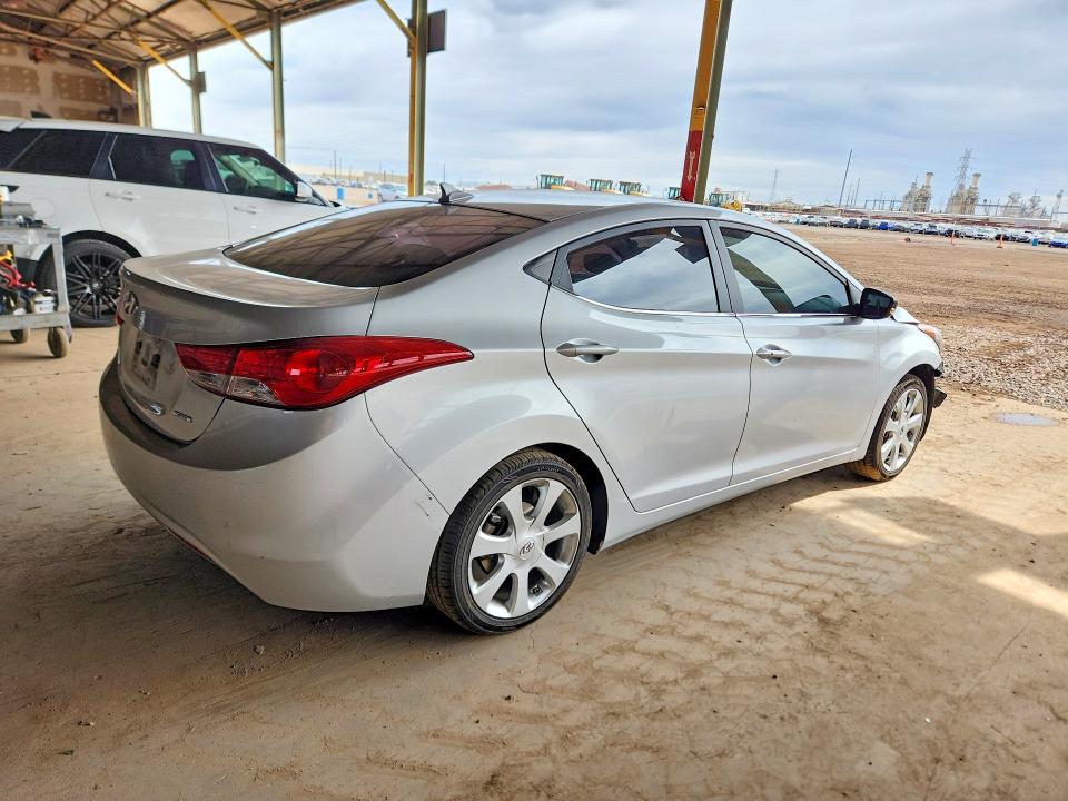 2011 Hyundai Elantra მანქანა იყიდება აუქციონზე, vin: KMHDH4AE8BU157925, აუქციონის ნომერი: 49506746