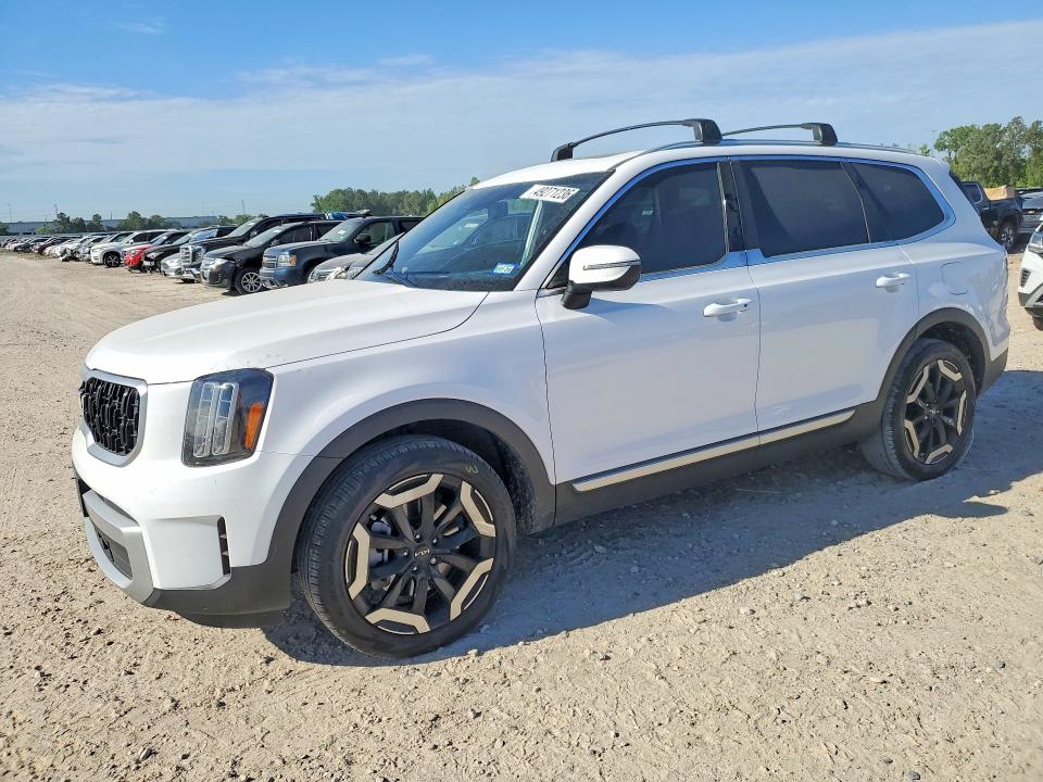 Auction sale of the 2023 Kia Telluride, vin: 5XYP34GCXPG384743, lot number: 49271236
