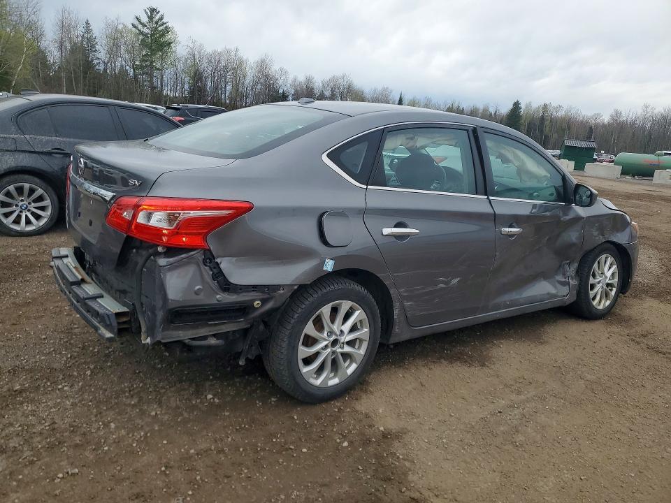 50944756 :رقم المزاد ، 3N1AB7AP7KY388391 vin ، 2019 Nissan Sentra مزاد بيع