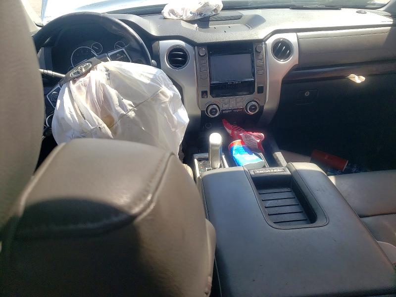 Aukcja sprzedaży 2017 Toyota Tundra, vin: 5TFFW5F11HX225360, numer aukcji: 51450826