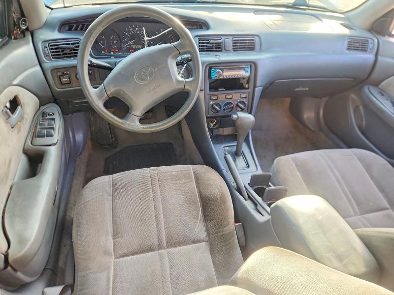 Auction sale of the 2000 Toyota Camry, vin: 4T1BG22K3YU670883, lot number: 50949686