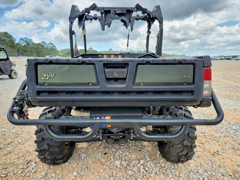 2015 John Deere Gator Xuv 825i მანქანა იყიდება აუქციონზე, vin: 1M0825GSJFM102520, აუქციონის ნომერი: 51189016