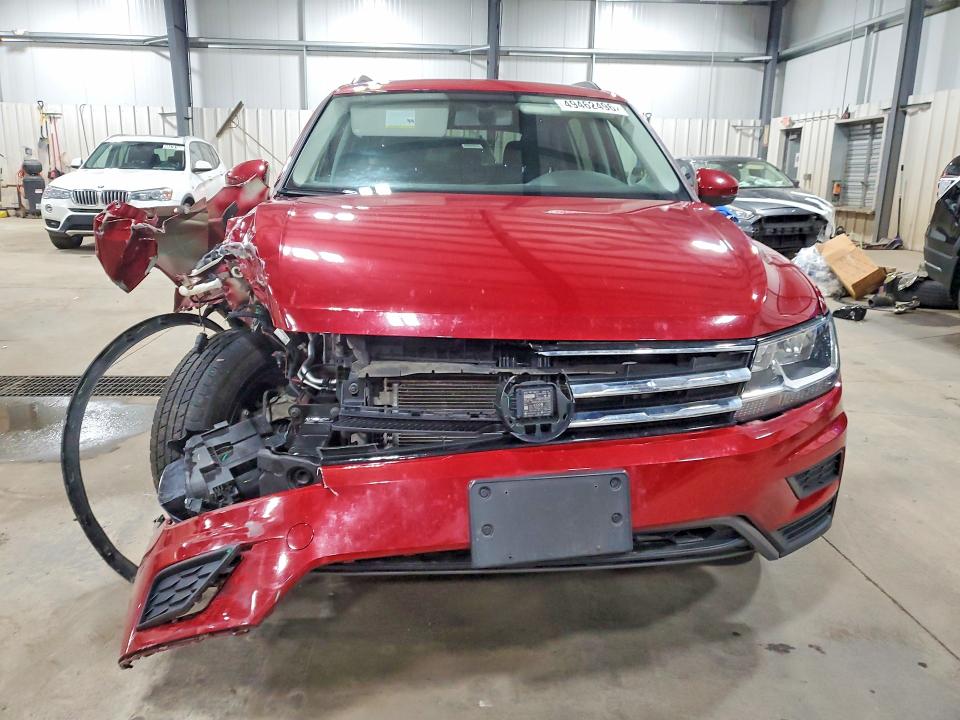 2020 Volkswagen Tiguan მანქანა იყიდება აუქციონზე, vin: 3VV2B7AX7LM100848, აუქციონის ნომერი: 49462496