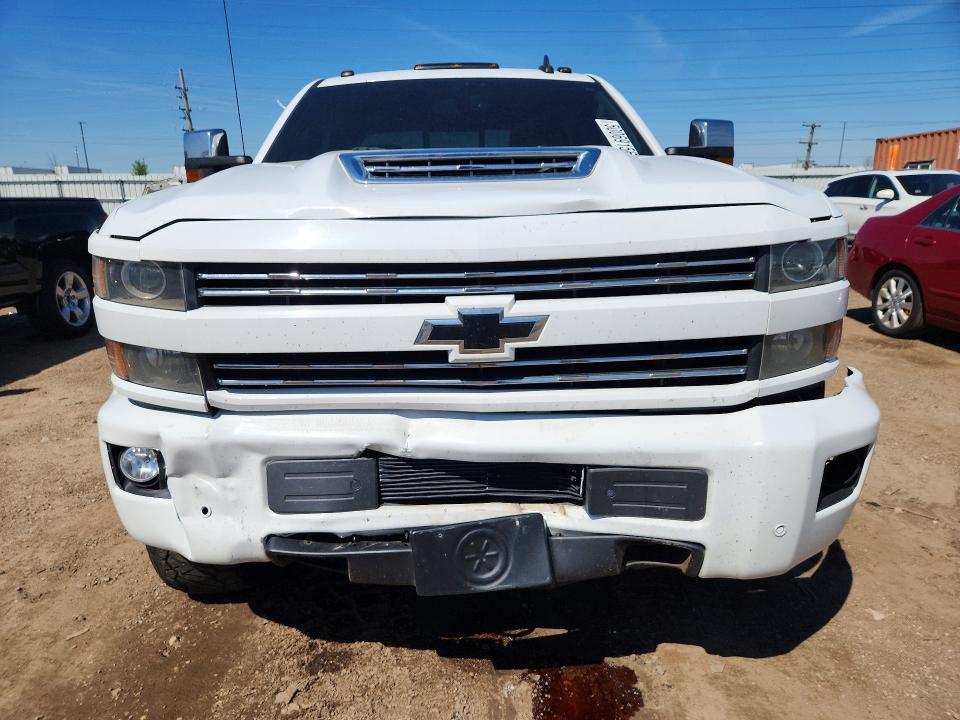 50069156 :رقم المزاد ، 1GC1KWEY3HF122067 vin ، 2017 Chevrolet Silverado مزاد بيع