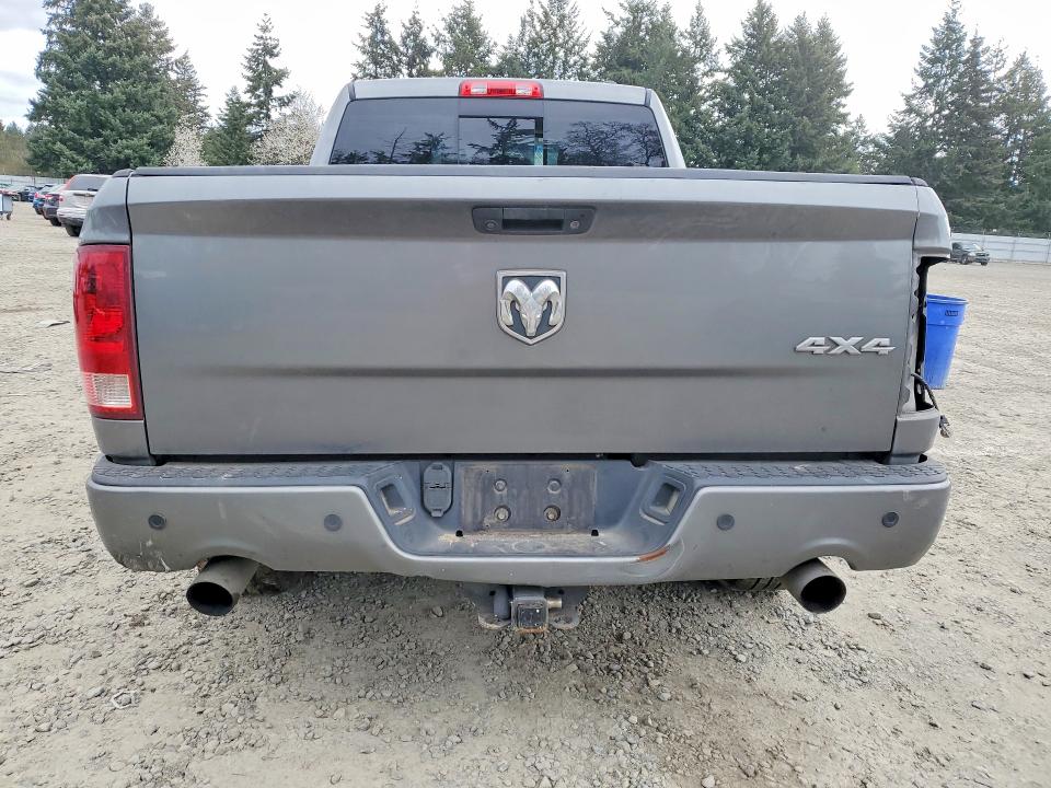 48959746 :رقم المزاد ، 1D7RV1GT8BS682301 vin ، 2011 Dodge Ram 1500 مزاد بيع
