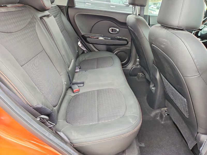 Продаж на аукціоні авто 2018 Kia Soul, vin: KNDJX3AA8J7587601, номер лоту: 49329626