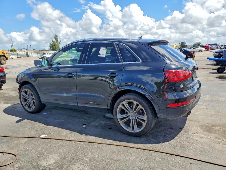 49007146 :رقم المزاد ، WA1EFCFS0FR003977 vin ، 2015 Audi Q3 مزاد بيع