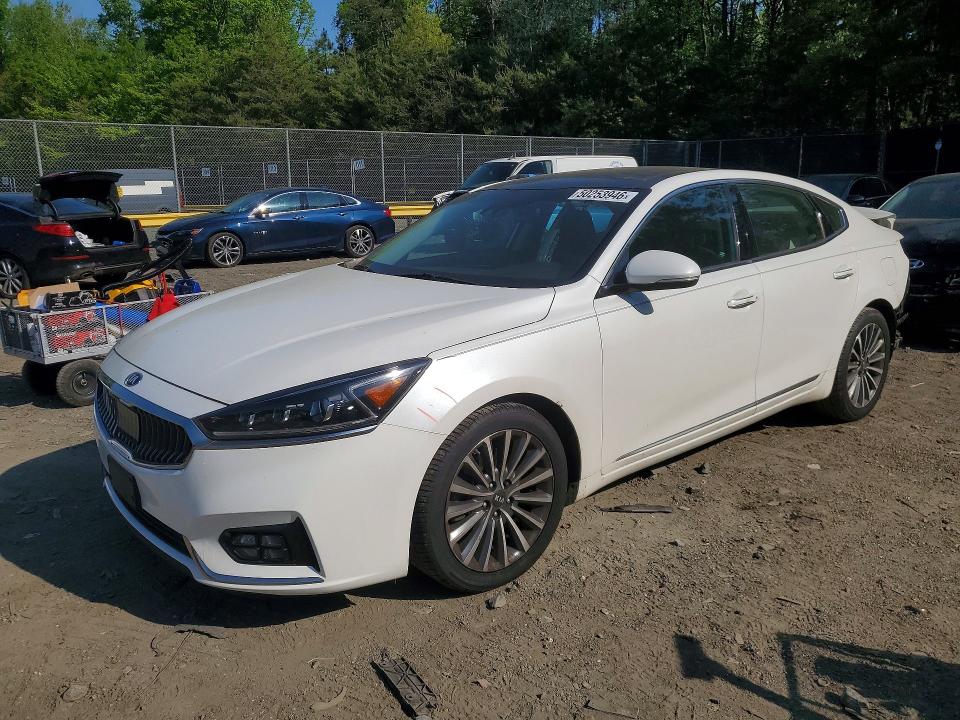 2017 Kia Cadenza მანქანა იყიდება აუქციონზე, vin: KNALC4J1XH5073195, აუქციონის ნომერი: 50253946