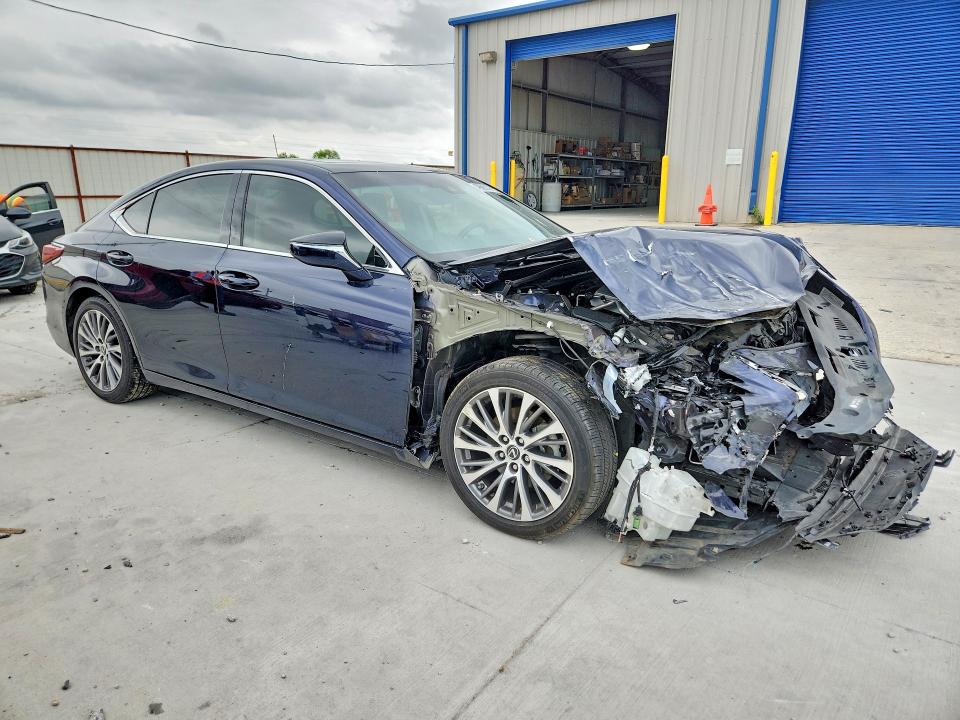 Продажа на аукционе авто 2020 Lexus Es, vin: 58ADZ1B19LU072612, номер лота: 49685146