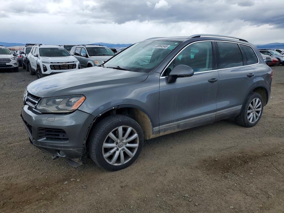 49994546 :رقم المزاد ، WVGFF9BP3BD002243 vin ، 2011 Volkswagen Touareg مزاد بيع